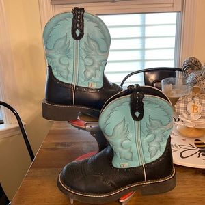 Womens Justin cowboy boots